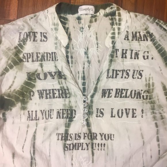 Simply U “All you Need is Love 💚” Blouse - Picture 5 of 8